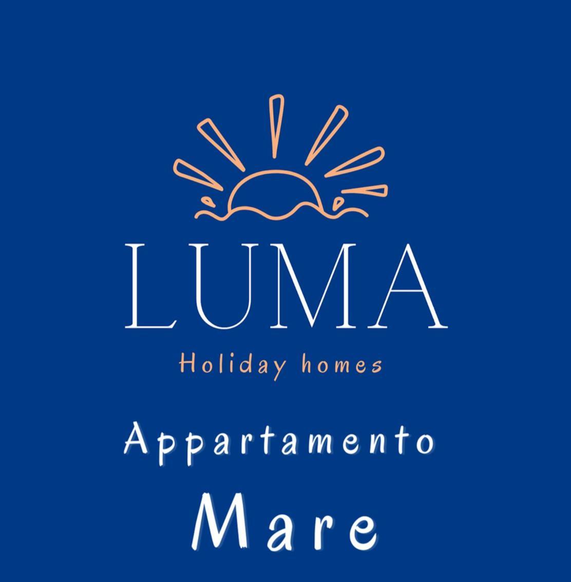 Luma Holiday Homes Mondragone Exteriör bild